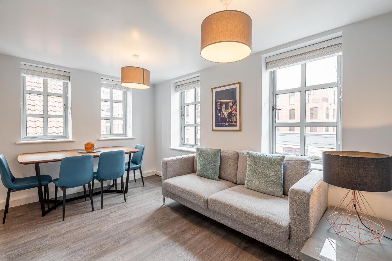 The Falcon Tap Apartment ยอร์ค ภายนอก รูปภาพ